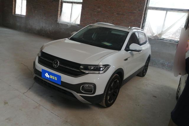 Volkswagen T-Cross 2020 года выпуска