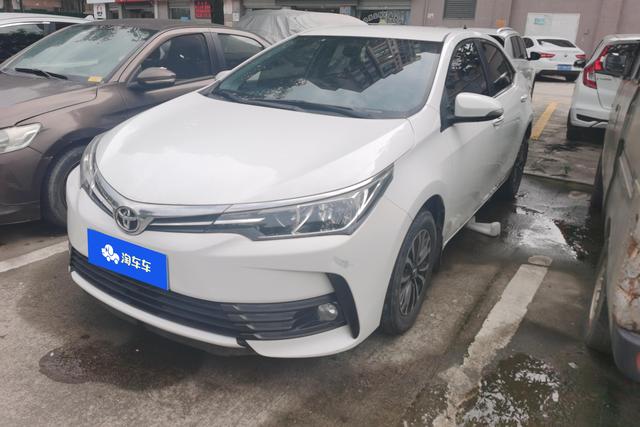 Toyota Corolla Cross 2017 года выпуска