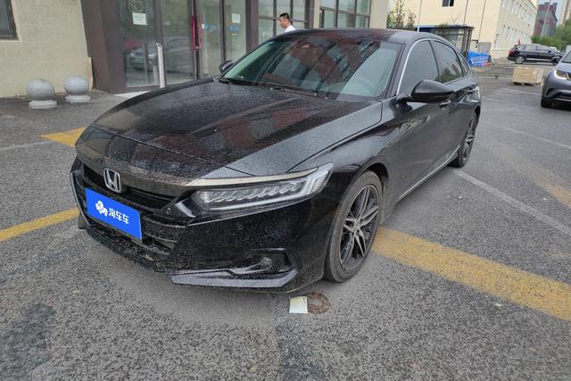 Honda Accord 2022 года выпуска