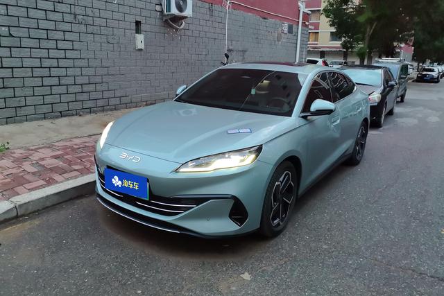 BYD Seal 2024 года выпуска