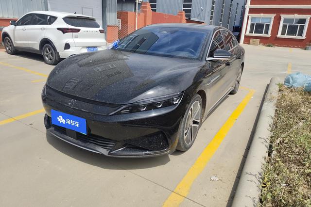 BYD Han 2023 года выпуска