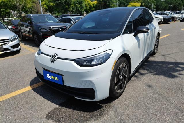 Volkswagen ID.3 2024 года выпуска