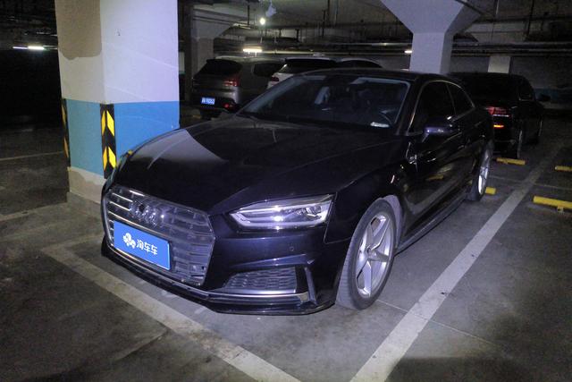 Audi A5 2019 года выпуска