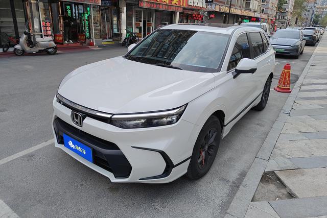 Honda CR-V 2023 года выпуска