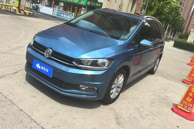 Volkswagen Touran 2018 года выпуска