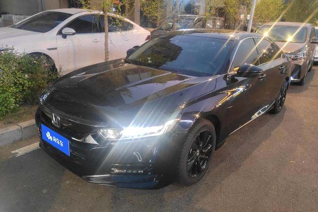 Honda Accord 2021 года выпуска