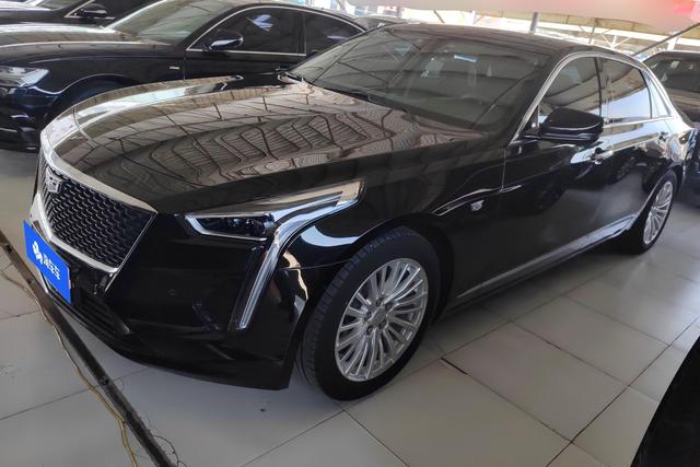 Cadillac CT6 2021 года выпуска