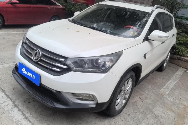 DongFeng AX7 2015 года выпуска