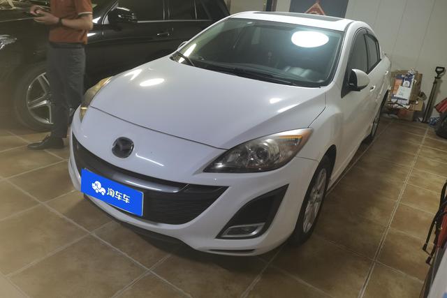 Mazda 3 2011 года выпуска