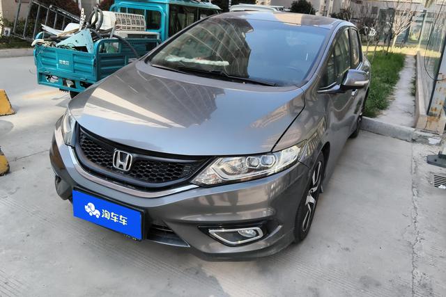 Honda Jade 2013 года выпуска