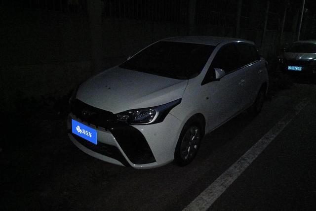 Toyota Yaris 2016 года выпуска