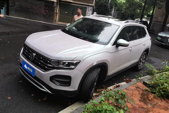 Volkswagen Tayron 2019 года выпуска