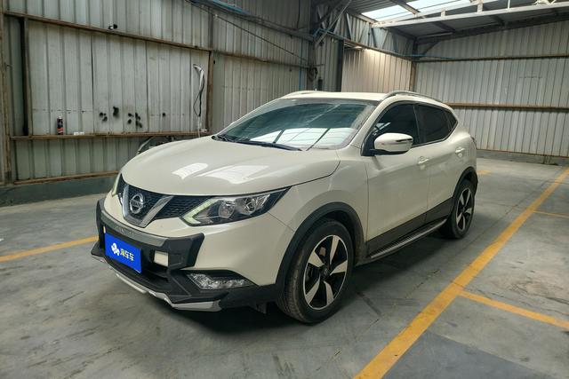 Nissan Qashqai 2017 года выпуска