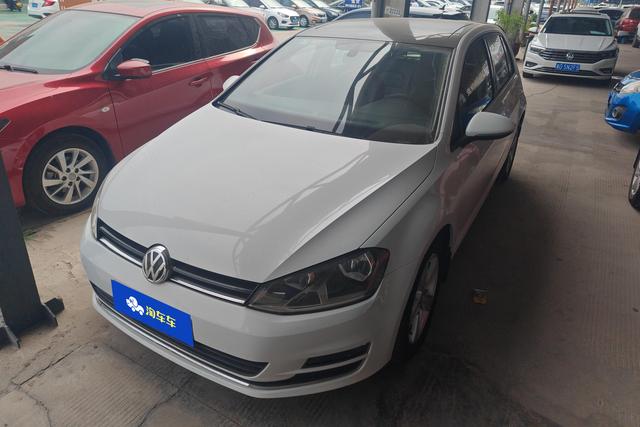 Volkswagen e Golf 2014 года выпуска