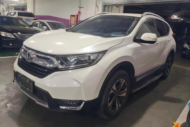 Honda CR-V 2019 года выпуска