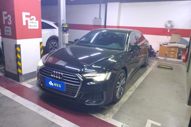 Audi A6 2021 года выпуска