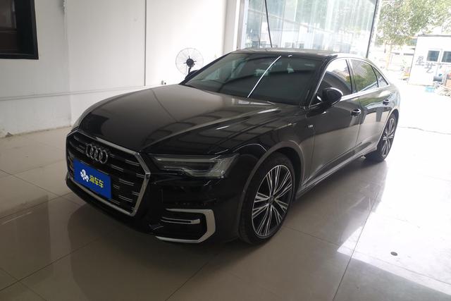 Audi A6 2022 года выпуска