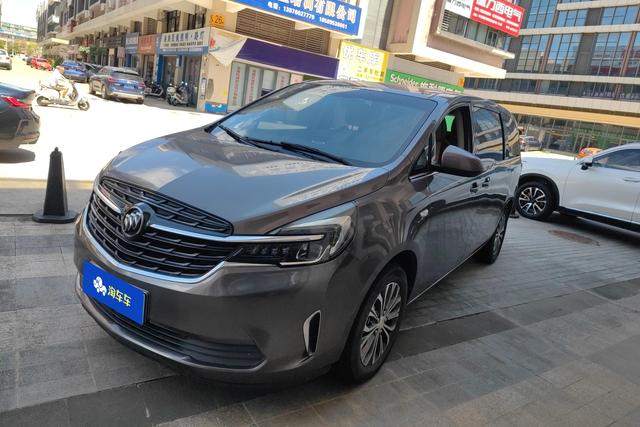 Buick GL8 2020 года выпуска