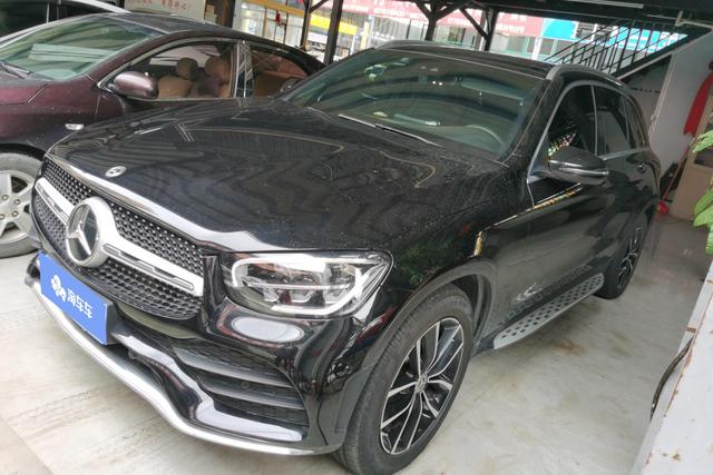 Mercedes-Benz AMG GLC 2021 года выпуска