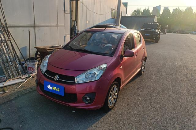Suzuki Alto 2015 года выпуска