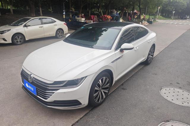 Volkswagen Passat CC 2020 года выпуска