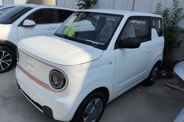 Geely LC 2024 года выпуска
