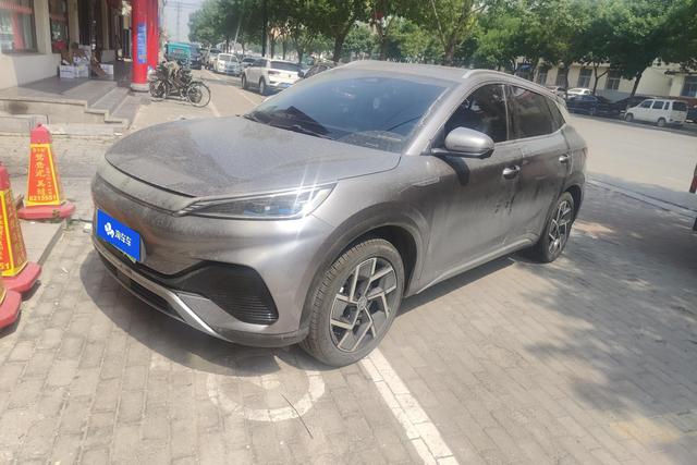 BYD Yuan 2022 года выпуска