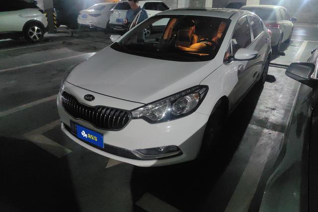 Kia K3 2013 года выпуска