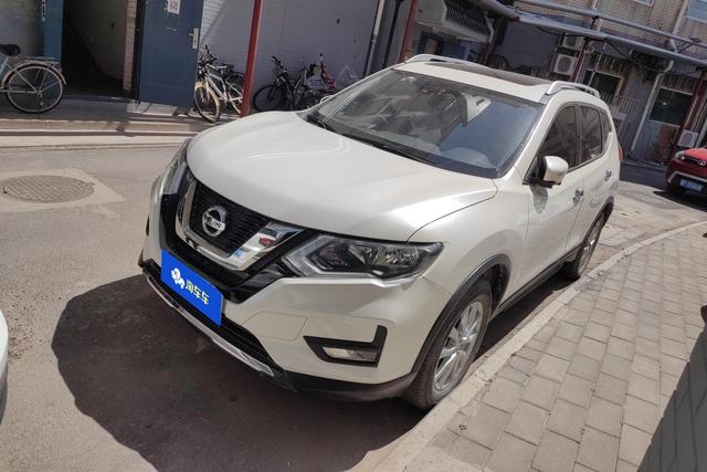 Nissan X-Trail 2021 года выпуска