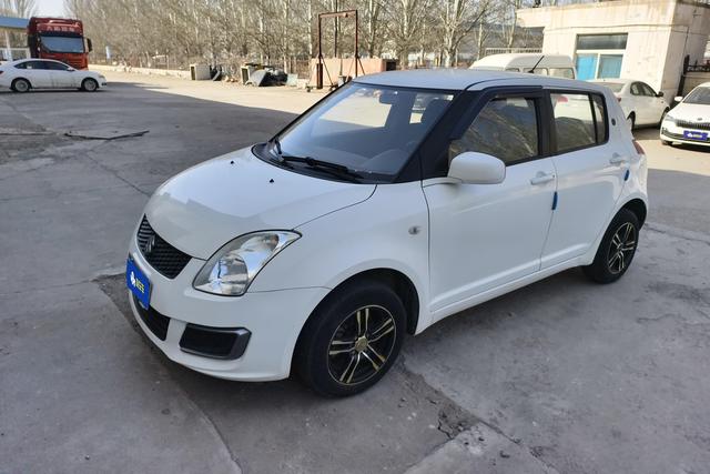 Suzuki Swift 2014 года выпуска