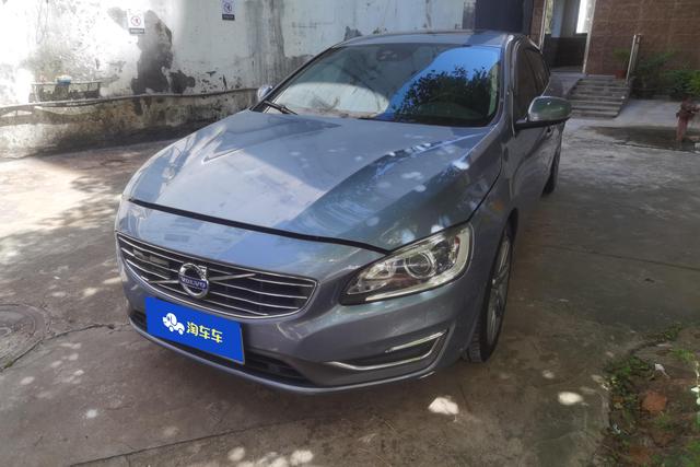Volvo S60 2017 года выпуска