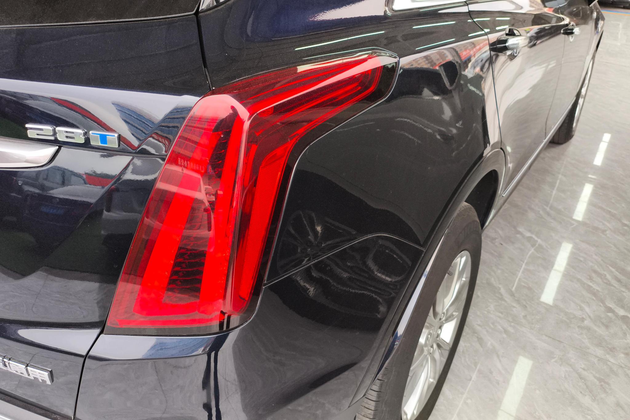 Cadillac XT5 2022 2.0T Luxury