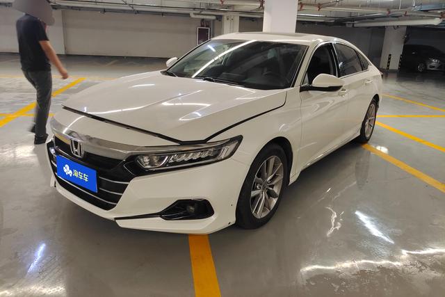 Honda Accord 2022 года выпуска