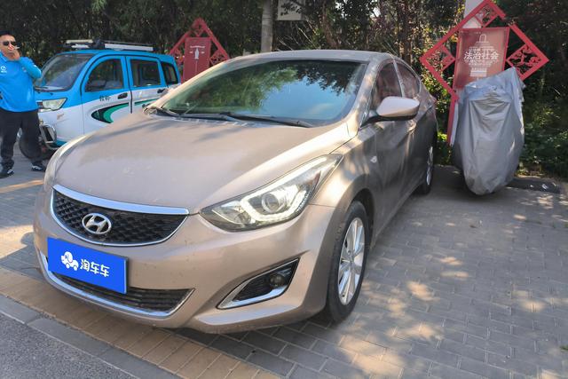 Hyundai Elantra 2016 года выпуска