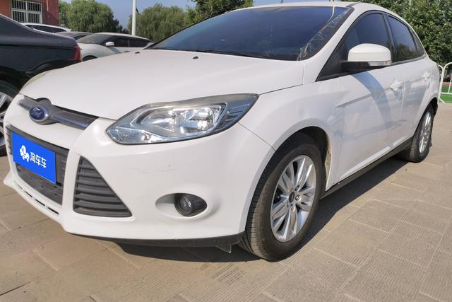 Ford Focus 2012 года выпуска