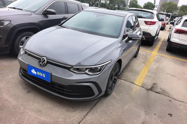 Volkswagen e Golf 2023 года выпуска