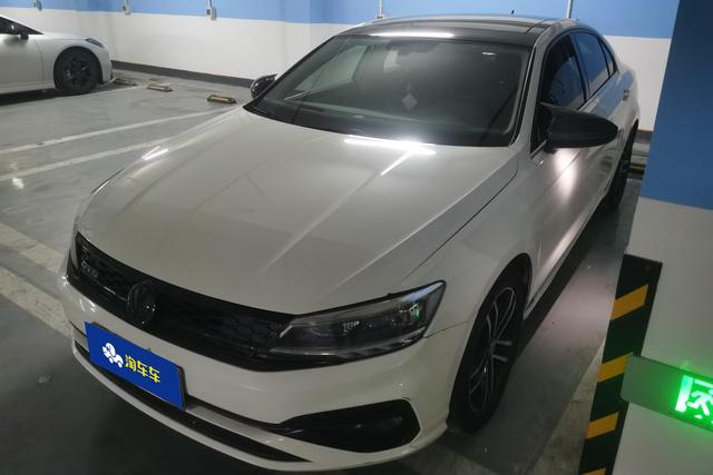 Volkswagen Arteon 2019 года выпуска