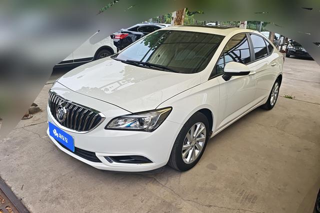 Buick Verano 2015 года выпуска