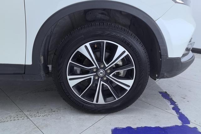 Dongfeng Fengshen Fengshen AX7 2019 — фото 10