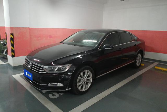 Volkswagen Passat 2019 года выпуска