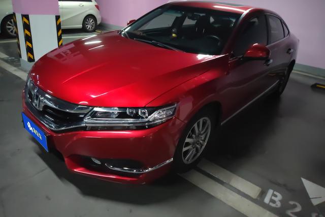 Honda Accord 2015 года выпуска