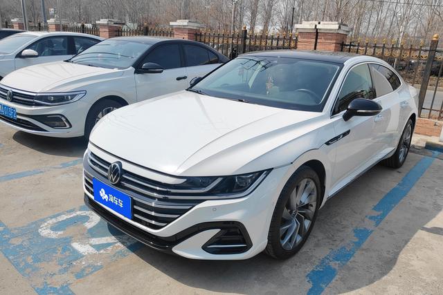 Volkswagen Passat CC 2021 года выпуска