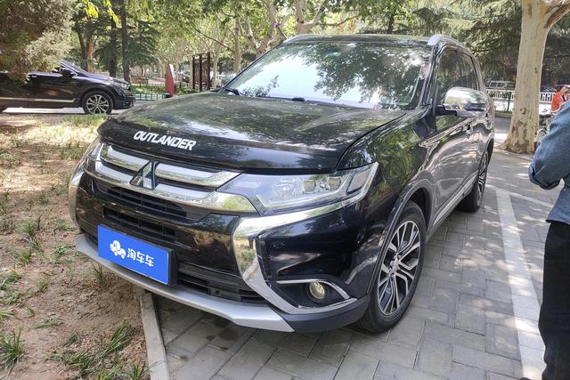 Mitsubishi Outlander 2018 года выпуска