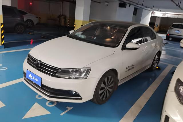 Volkswagen Jetta 2018 года выпуска