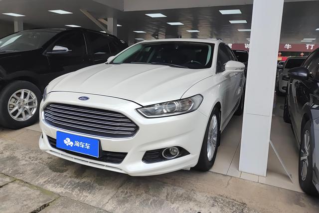 Ford Mondeo 2013 года выпуска