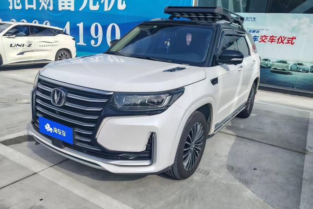 Changan CS95 2019 года выпуска