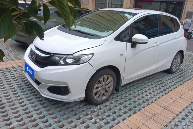 Honda Fit 2018 года выпуска