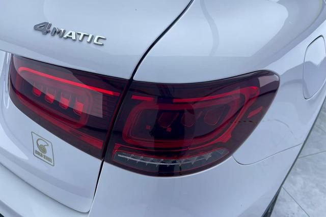 Mercedes Benz GLC 2021 — фото 10