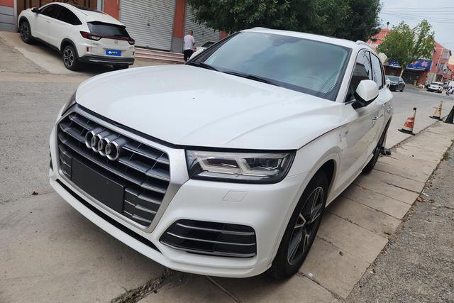 Audi Q5 Sportback 2018 года выпуска