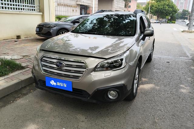 Subaru Outback 2015 года выпуска